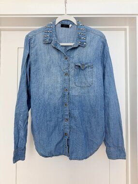 BDG Studded Collar Chambray Shirt M Rocker Chic Western Grunge Streetwear